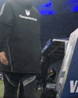 HuaTiHui-半场：汉堡0-0勒沃库森，格里马尔多造险