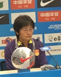 华体会官网-水庆霞：这个比分是不够的 调整好心理末轮战韩国